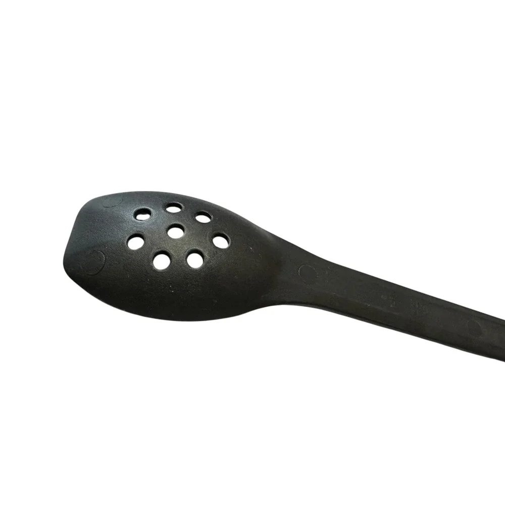 Rubbermaid‎ Black Plastic Slotted Serving Spoon Perforated Basted Nylon 1974
